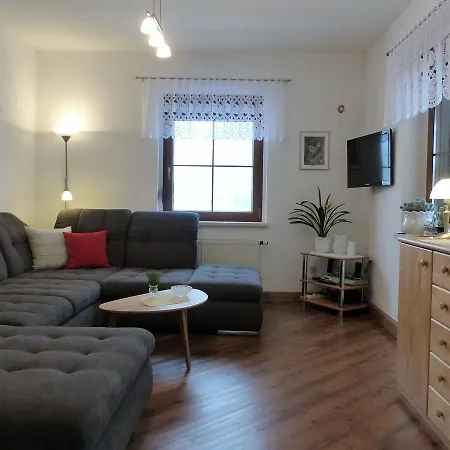 Apartment Cozy In Mountains With Balcony