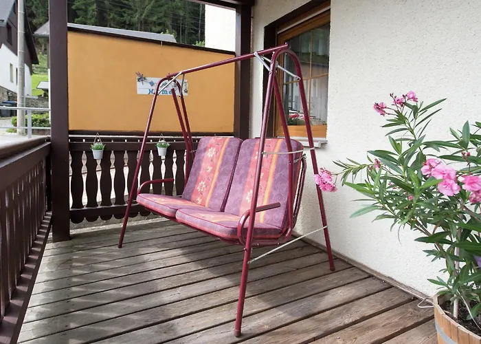 شقة Cozy Base With Garden بريتينبرون
